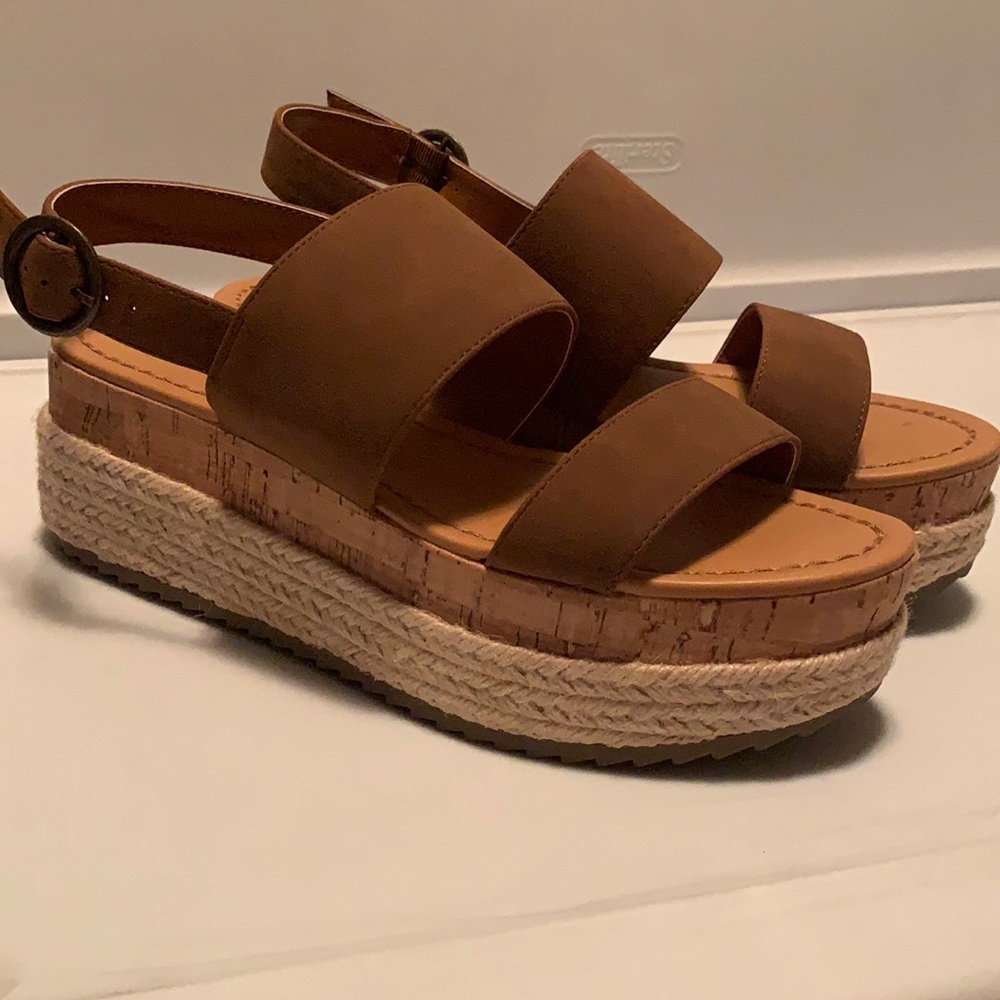American Eagle Platform Espadrilles